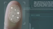 Aeroporti, controlli biometrici in tilt: raddoppiati i passeggeri che perdono la coincidenza
