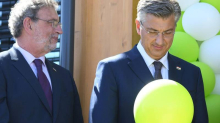 Više od četiri tisuće odgoda upisa djece u prvi razred! O svemu se oglasio ministar Fuchs