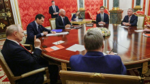 TRI SATA DIPLOMATIJE IZA ZATVORENIH VRATA: Šta donosi sastanak Putina, Vitkofa i Kušnera