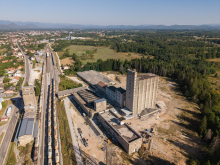 Mikroplastika z nezakonitega odlagališča onesnažila podtalnico v Gospiću