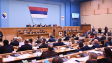 SKANDALOZAN PLAN BEČKOG PROVOKATORA: Ginter Fehlinger bi da briše Republiku Srpsku i crta nove granice po NATO kroju