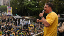 FOTO Tisuće Brazilaca na skupu za Bolsonarova sina u tijesnoj predsjedničkoj utrci protiv Lule