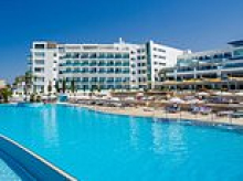British father makes last-minute plea to authorities hours before learning if he will be prosecuted for the death of his son who fell from Cyprus hotel window