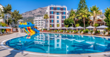 Od jutra na plaži do večernje šetnje Kemerom – Sealife Kemer Resort 5★ spaja najbolje od odmora