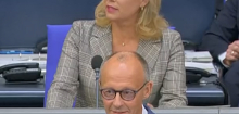 Generaldebatte im Bundestag: »Wir sind hier nicht auf dem Fußballplatz«
