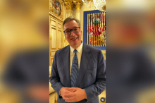 MALO EKSKLUZIVE IZ JELISEJSKE PALATE! Vučić objavio snimak iz Pariza: Beskrajno hvala Makronu, srećan sam što imamo takve prijatelje (VIDEO)