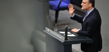 Jens Spahn: Und plötzlich ist der gefallene Ex-Fraktionschef der CDU wieder da