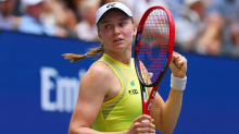 Ribakina nova številka ena, Coco Gauff rešila dve zaključni žogi proti Andrejevi