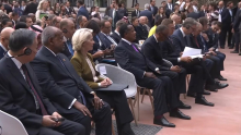 SRDAČAN POZDRAV VUČIĆA S MAKRONOM I NA SAMITU! Predsednik Srbije prati program iz prvog reda (FOTO/VIDEO)