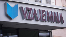 Delnica Vzajemne najvišje po IPO: ta teden že +50%