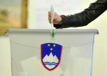 Začenja se kampanja pred štirimi referendumi