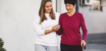 Pflegeversicherung: Zahlen Privatpatienten zu wenig für die Pflege?