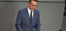 Gesundheitsminister Carsten Linnemann kündigt noch eine Kommission an – dieses Mal für die Pflege