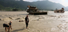 Nepal: Warum das Land nach der Sturzflut im Himalaya Entschädigungen fordert
