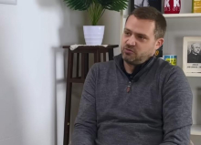 POTPUNI KOLAPS NA N1! Šovljanski nastavlja rat: Udario na koleginice, deo redakcije mu uzvratio, on sad ponovo napada...