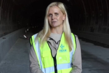 OVAKO SE SANJA FRIC LIČNO ZAHVALJIVALA DROBNJAKU! Isplivao snimak u kome otvoreno hvali državu, a sada ispred blokadera glumi borca protiv korupcije! (VIDEO)
