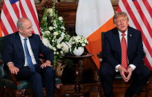 Trump med obiskom v Dublinu presenetil s podporo združitvi Irske