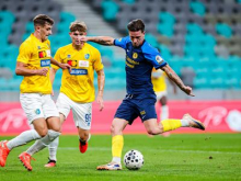 Olimpija Kopru zabila tri gole, Celje že vodi v Stožicah #vŽivo