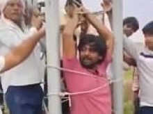 Indian villagers tie up worker when he arrives to fix cell tower because they are furious at poor 5G connectivity