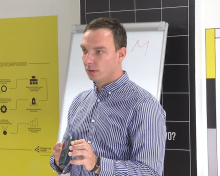 PROFESOR IZ SRBIJE U TOP 5 NAJBOLJIH U EVROPI! Prestižno priznanje za Miloša iz Novog Sada, učenici ga obožavaju: 
