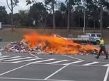 Garbage truck driver praised for quick thinking after vape causes fire: 'Deserves a raise'
