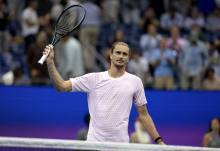 Finale, ob 20.10: Zverev - Shelton