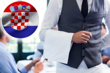 Šok u Hrvatskoj! Konobar pokazao šta je gost uradio kad je platio račun: Smrklo mu se zbog bakšiša, a onda su turisti opleli po komšijama