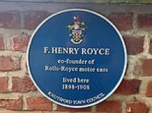 Bentley-driving company boss fails in bid to have historic Rolls-Royce blue plaque removed from gate posts of his £3million Cheshire mansion