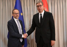 VUČIĆ RAZGOVARAO SA EMANUELOM ŽIOFREOM: Predsednik otkrio detalje važnog susreta (FOTO)