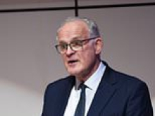 Watchdog warns Border Force risks 'losing the wrong people' as it cuts workforce
