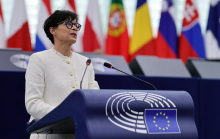 Kos: Srbija se bo morala spoprijeti s preteklostjo