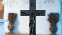 Svećenici optužili hrvatskog biskupa da je uništavao dokumente o zlostavljanju