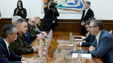 VUČIĆ UPOZNAO VUDRAFA SA STANjEM NA KiM: Predsednik razgovarao sa komandantom Nacionalne garde Ohaja, ovo su detalji susreta (FOTO)