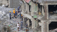 Oko 5200 ljudi vodi se kao nestalo nakon strašnih poplava u Nepalu. Najmanje 1399 mrtvih