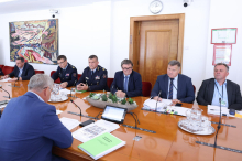 Za obrambo po predlogu rebalansa proračuna ministrstva dodatnih skoraj 300 milijonov evrov