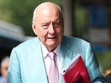 Prominent athlete tells Alan Jones trial he froze after alleged kiss: 'I can't get it out of my memory'