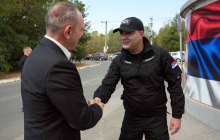 Dragan Vasiljević obišao UKP: Predstavljena mu oprema, naoružanje i vozila policijskih službenika (FOTO)