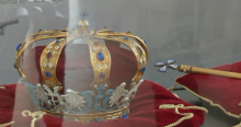 OD TOPA DO KRUNE Jedinstvena prilika za građane Leskovca da vide krunu kralja Petra: Preživela 2 rata, zakopavali je, a krije ČUDESNU SIMBOLIKU