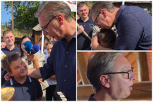 MALIŠAN JE ČEKAO PREDSEDNIKA PUNE TRI GODINE! Vučić sreo dečaka u Velikoj Plani, zagrlio ga i poljubio: Srce lepo, mnogo te volim (VIDEO)