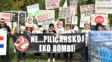 Oko 200 ljudi prosvjedovalo je protiv gradnje megafarme pilića u naselju kraj Ludbrega