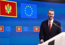 ŽUTI KARTON ZA CRNU GORU U EU OD PET DRŽAVA - MEĐU NJIMA I HRVATSKA, DABOME! Traže pauzu u pregovorima za evrointergracije