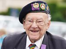 'Extraordinary' Normandy D-Day veteran who survived being captured by the Nazis dies aged 101