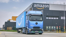 Amazon z več kot milijardo evrov pospešuje elektrifikacijo transporta v Evropi