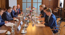 Ministar Zlatibor Lončar u poseti Češkoj: Dogovorena saradnja, češki stručnjaci dolaze kod nas, naši mladi lekari odlaze na edukaciju. Potpisan memorandum 