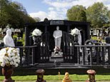 Giant memorials to Traveller King and his brother with 30-tonne headstones, marble tombs and life-size statues take over cemetery