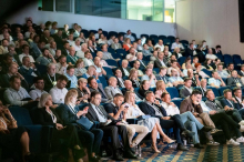 NT konferenca 2026: kako iz umetne inteligence ustvariti resnično poslovno vrednost