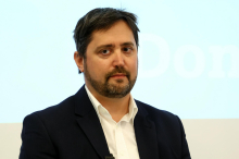 Resni.co je težko oblatiti pri svojih volivcih, ker imajo svojo resnico