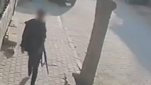 PRVI SNIMAK NAPADAČA IZ TURSKE: Nadzorne kamere zabeležile jeziv trenutak (VIDEO)