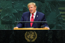 Trump v ZN-u zagrozil Iranu z uničenjem in hkrati napovedal možnost dogovora o koncu vojne