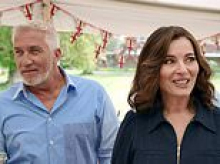 'Sumptuous' Nigella Lawson wins unanimous praise for bringing a 'new lease of life to Bake Off' on show debut - but viewers are left furious over 'cop out' first episode twist